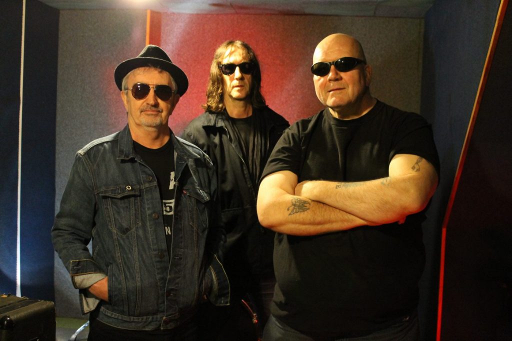 The Lurkers band